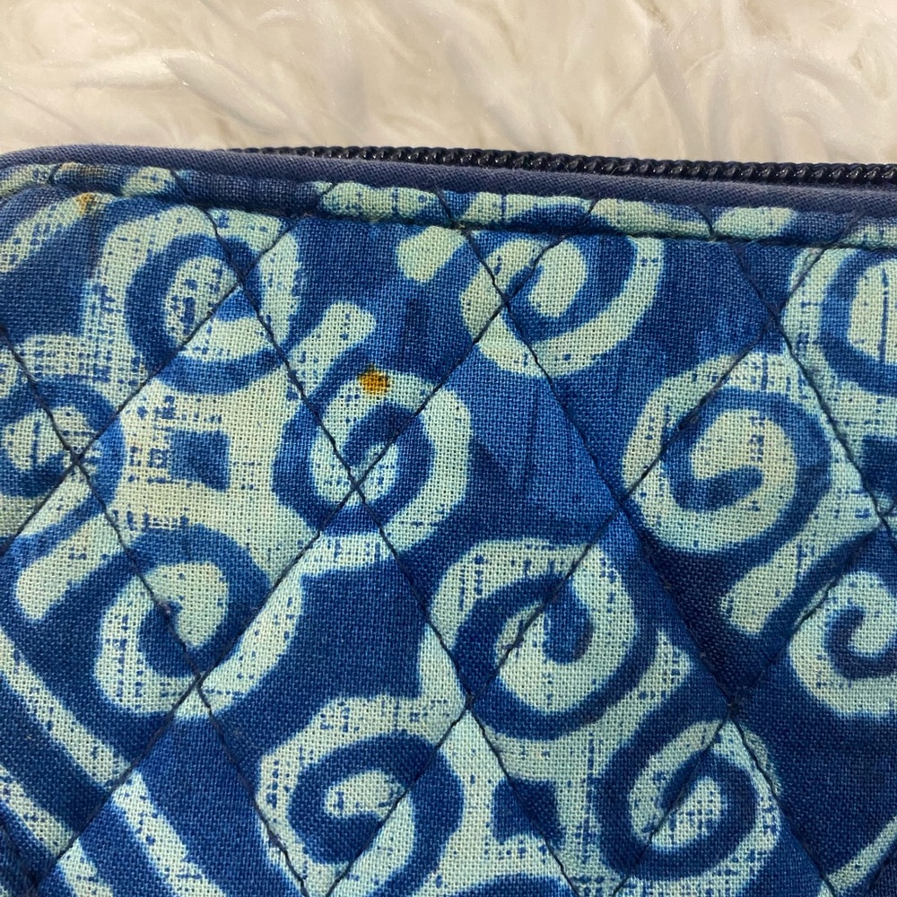 Vera Bradley RFID Signature Cotton Blue Cuban Tiles Georgia Wallet - Picture 6 of 6